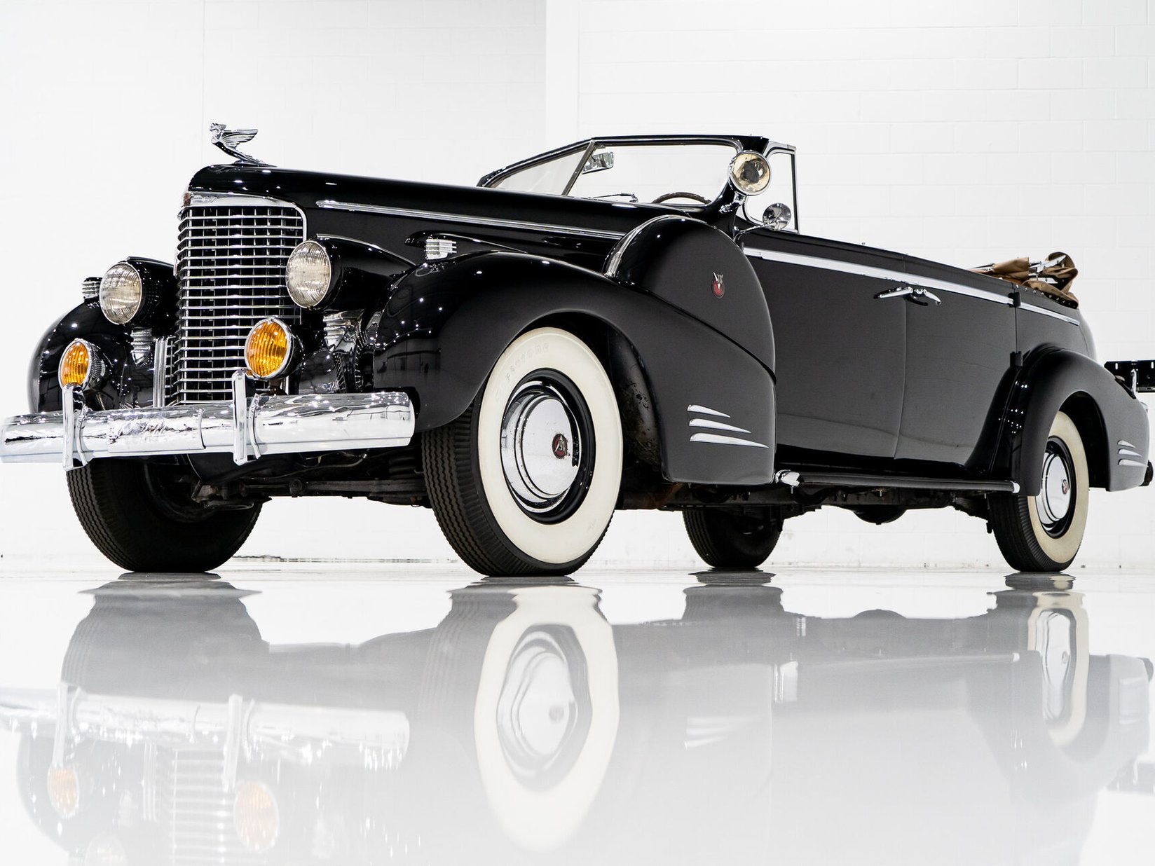 1938 Cadillac Series 90 **PRICE IN USD**1 of 13 V16 Black Montreal - photo #25