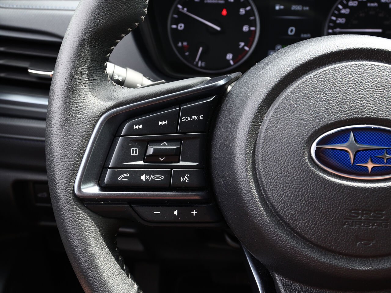 2026 Subaru Forester Limited Black Saint-Hyacinthe - photo #16
