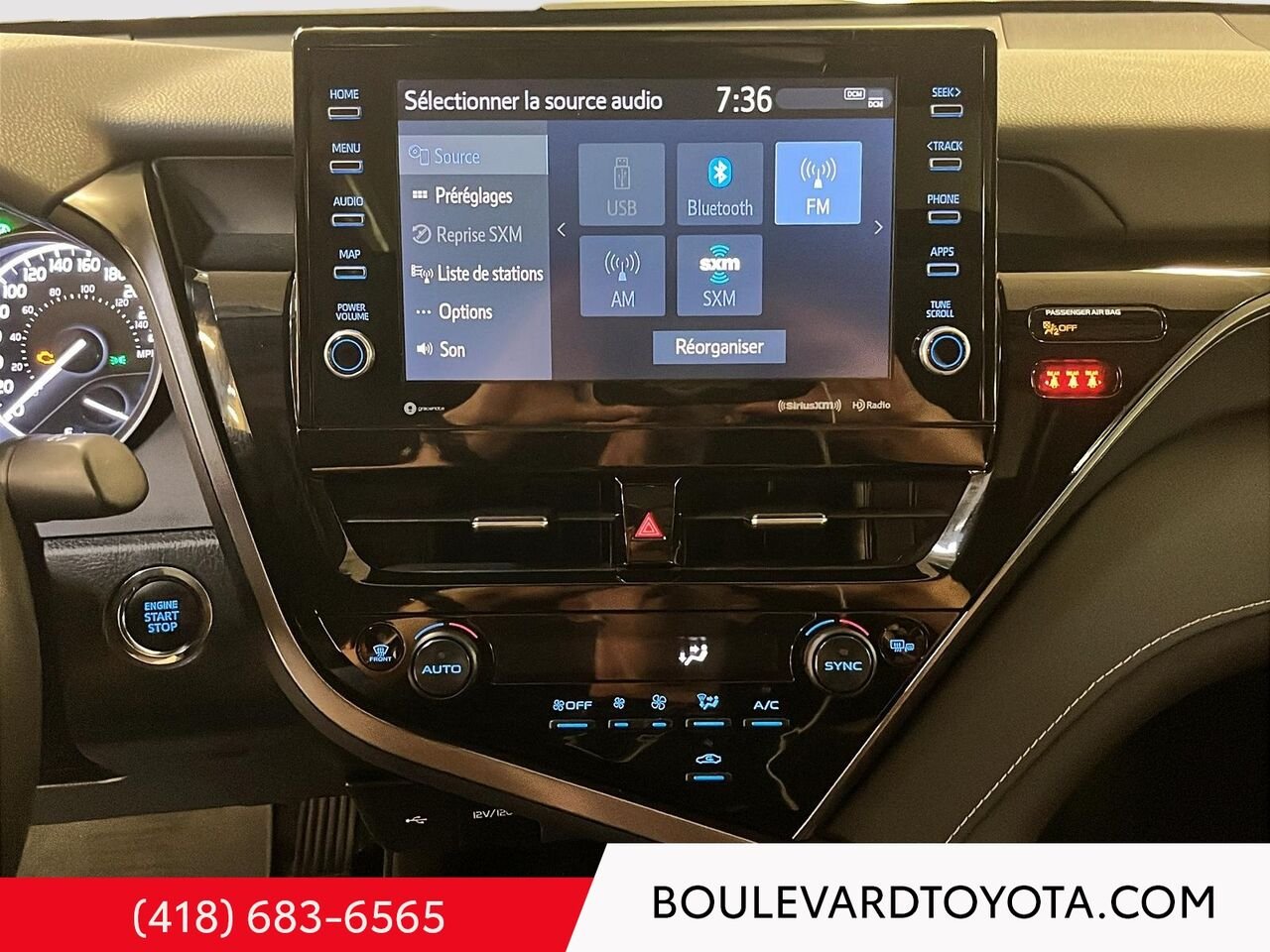2024 Toyota Camry 100207A-88 | SE Black Québec - photo #13