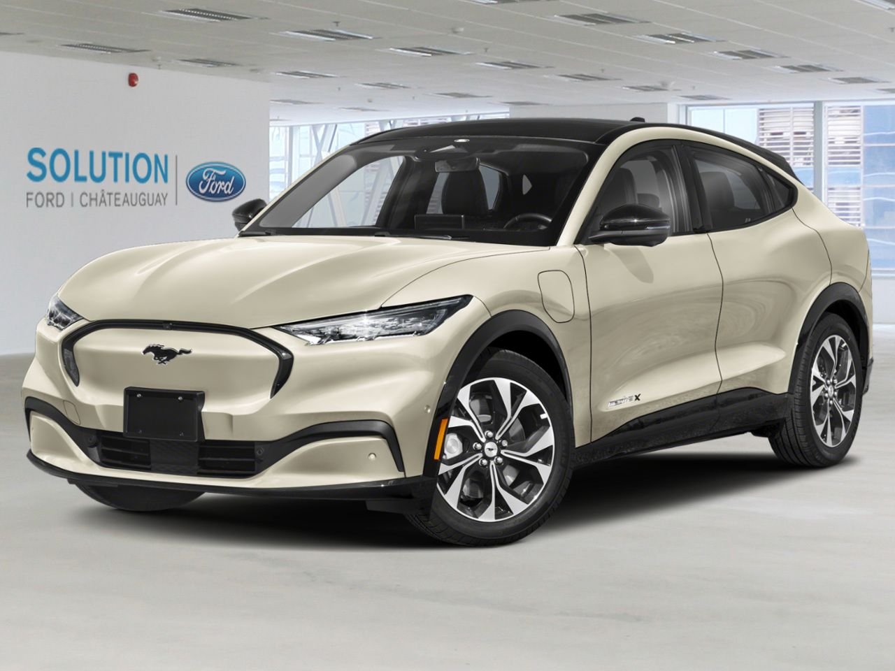 2026 Ford Mustang Mach-E Desert Sand Châteauguay - photo #0