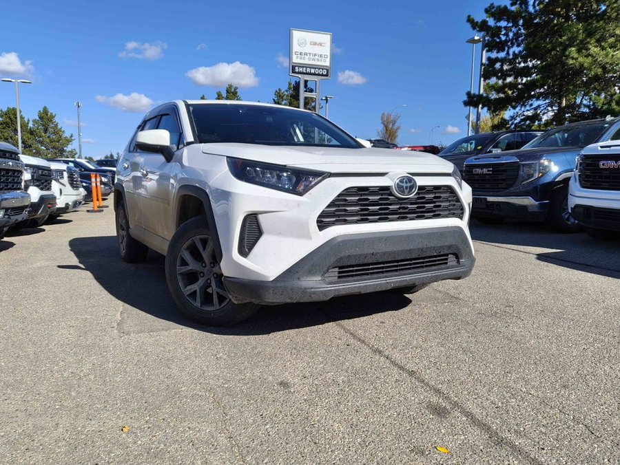 2023 Toyota RAV4 LE 2.5L AWD | Heated Seats | Remote Entry White