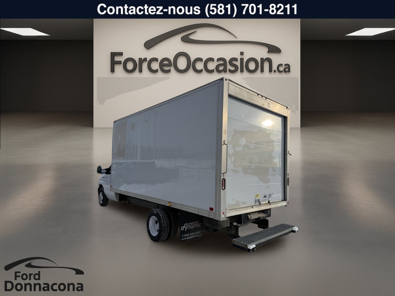 2021 Ford E-450 White  - photo #8