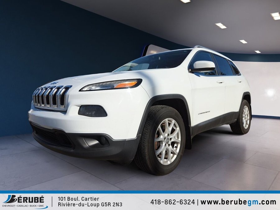 2015 Jeep CHEROKEE 4x4 North White