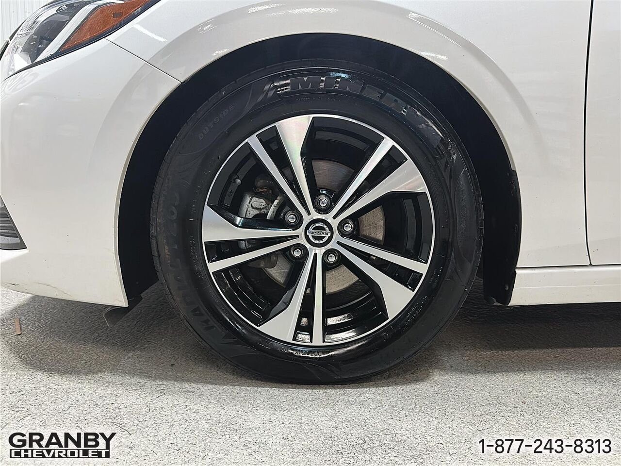 Nissan Sentra SV | 27-0244A 2020 Blanc Granby - photo #9