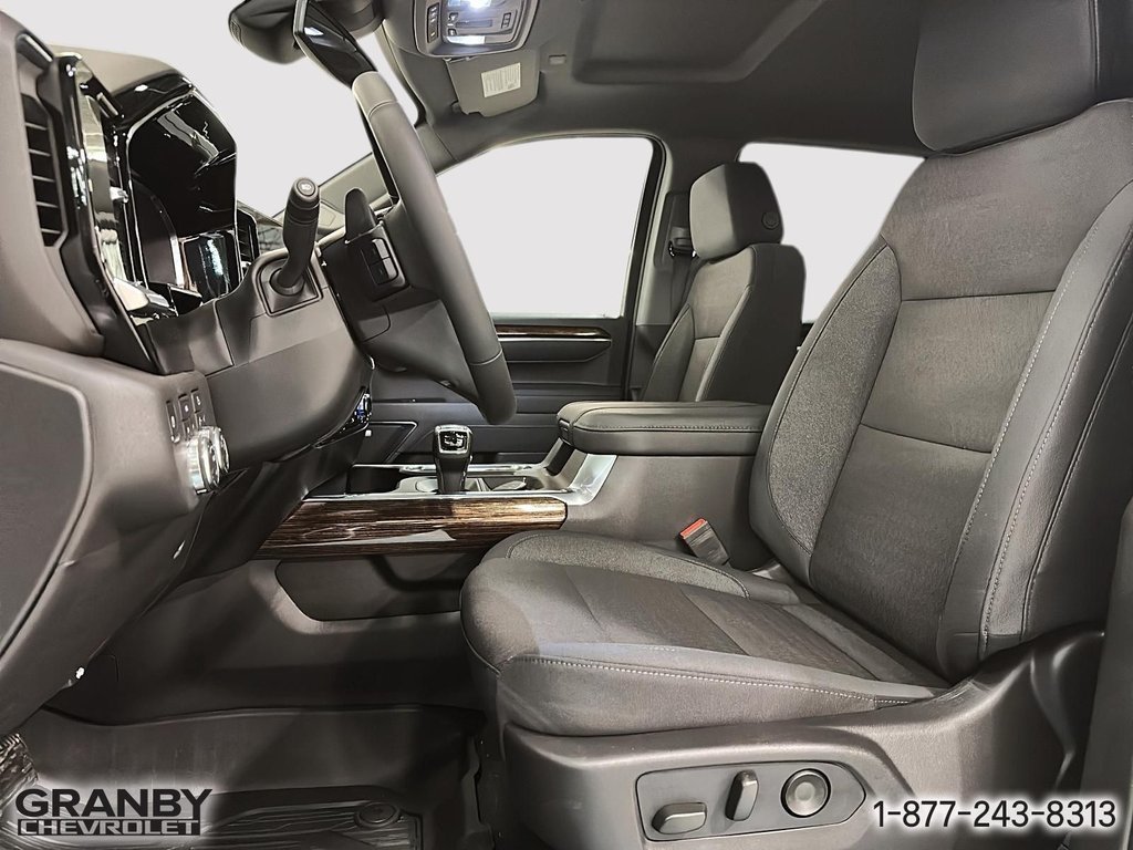 2026 GMC Sierra 1500 K1500 SIERRA CREW CAB ELEVATION STD/BOX (3SB) | 26-0811 Summit White Granby - photo #10