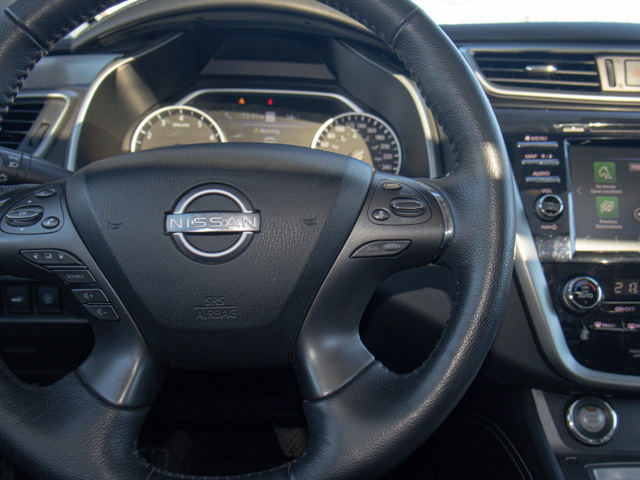 2024 Nissan Murano AWD SV White Sherwood Park - photo #25