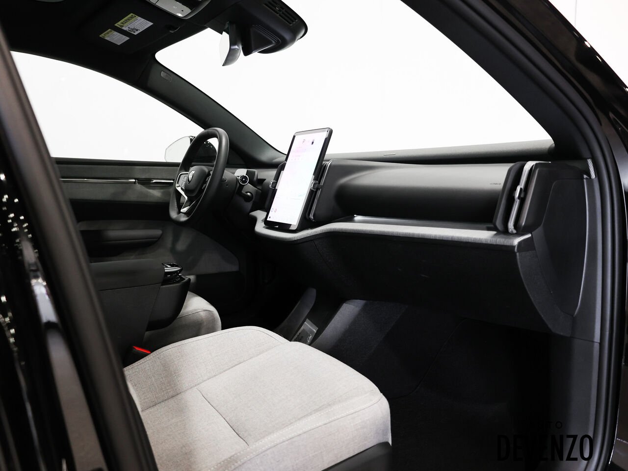 2025 Volvo EX30 Black Saint-Eustache - photo #6