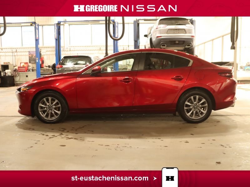 2021 Mazda 3 Red Laval - photo #17