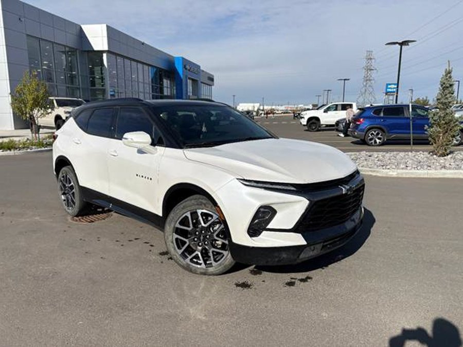 2024 Chevrolet Blazer RS Plus AWD 3.6L | Panoramic Sunroof White