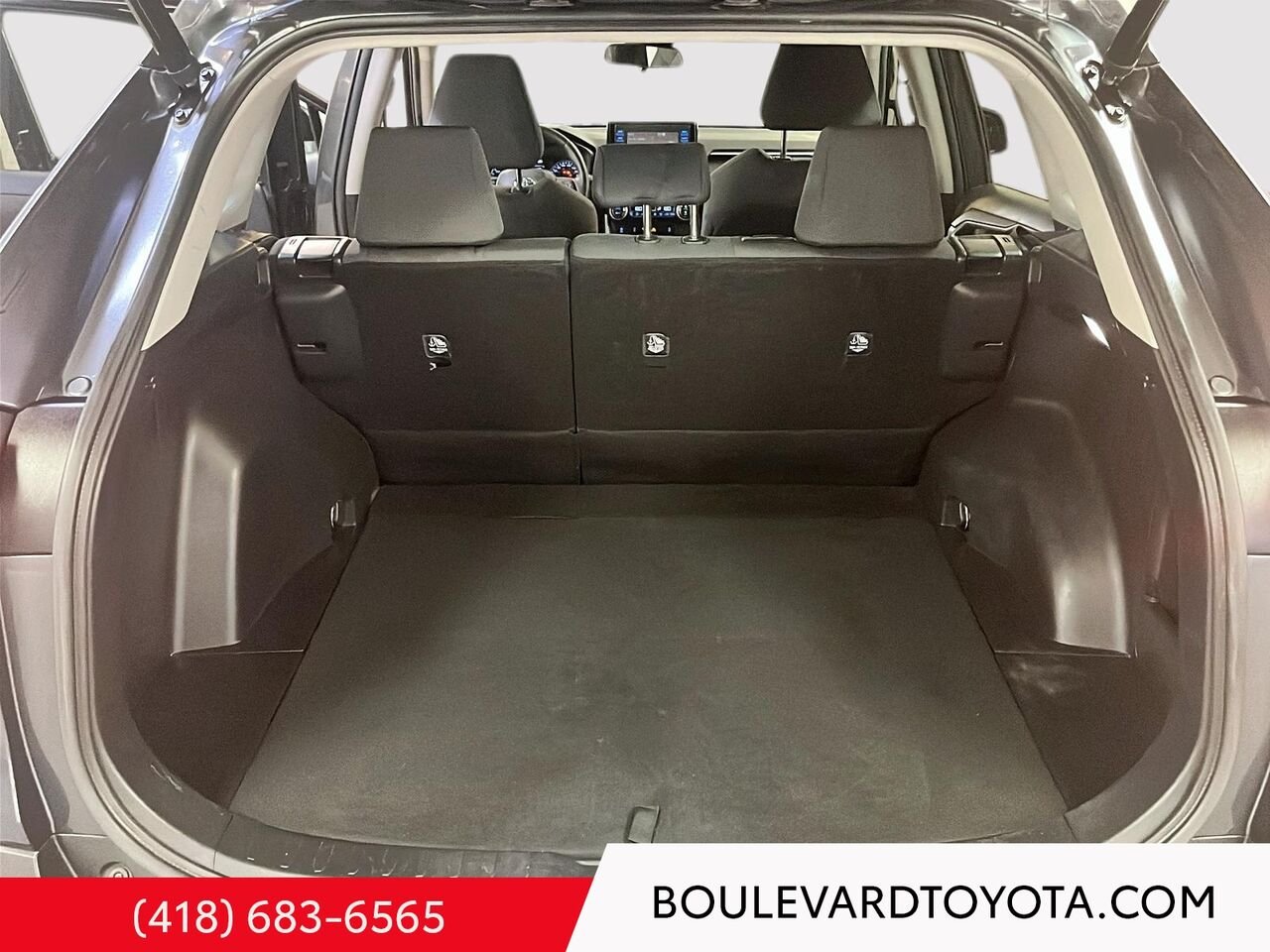 Toyota RAV4 100572A-93 | HYBRIDE XLE, AWD 2022 Gris Québec - photo #22