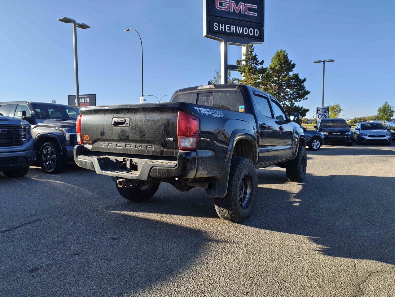 2017 Toyota Tacoma 4WD Double Cab V6 Man TRD Sport Black Sherwood Park - photo #5