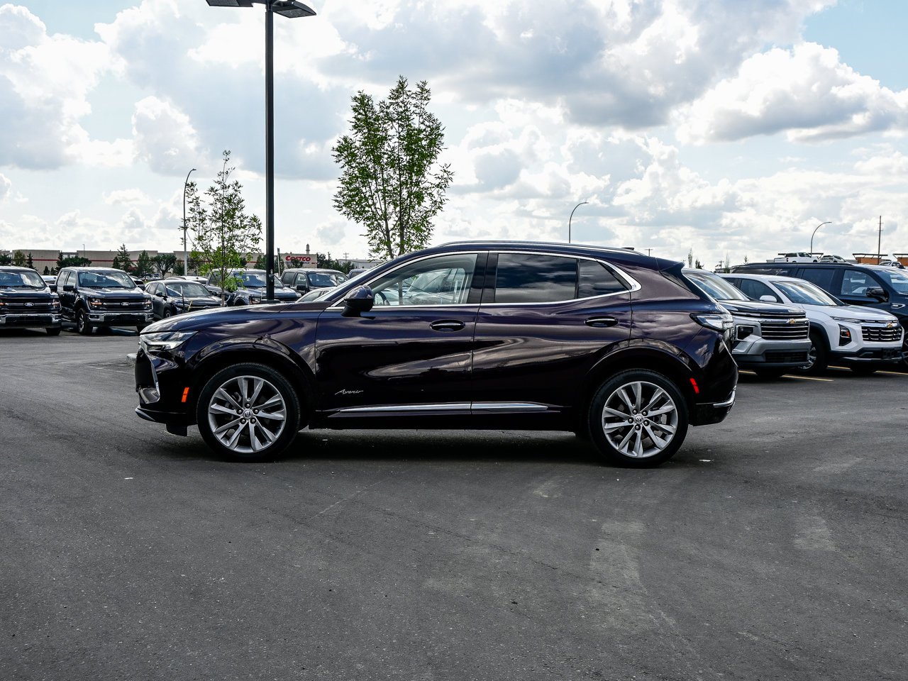 2023 Buick Envision AWD 4dr Avenir Red Sherwood Park - photo #9