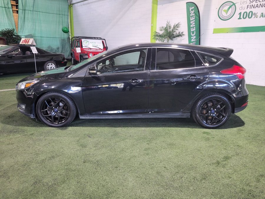 Ford Focus Hayon 5 portes SEL 2017 Noir