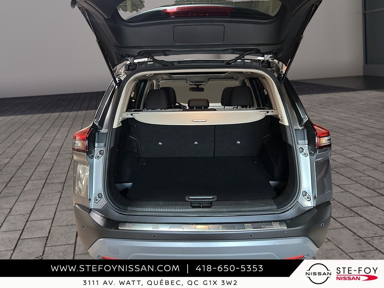 2023 Nissan Rogue Grey Ste-Foy - photo #5
