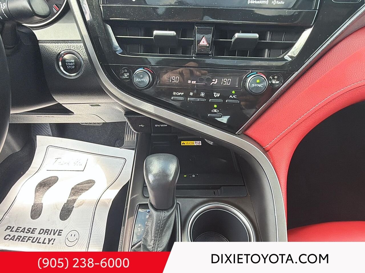 2022 Toyota Camry XSE AWD / CLEAN CARFAX / MOONROOF / HEATED SEATS / ALLOY WHEELS / CARPLAY AND ANDROID AUTO Wind Chill Pearl with Black Roof Mississauga - photo #16
