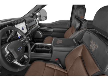 Ford Super Duty F-350 à roues arrière simples King Ranch