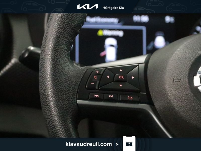2021 Nissan Kicks Blue Laval - photo #14