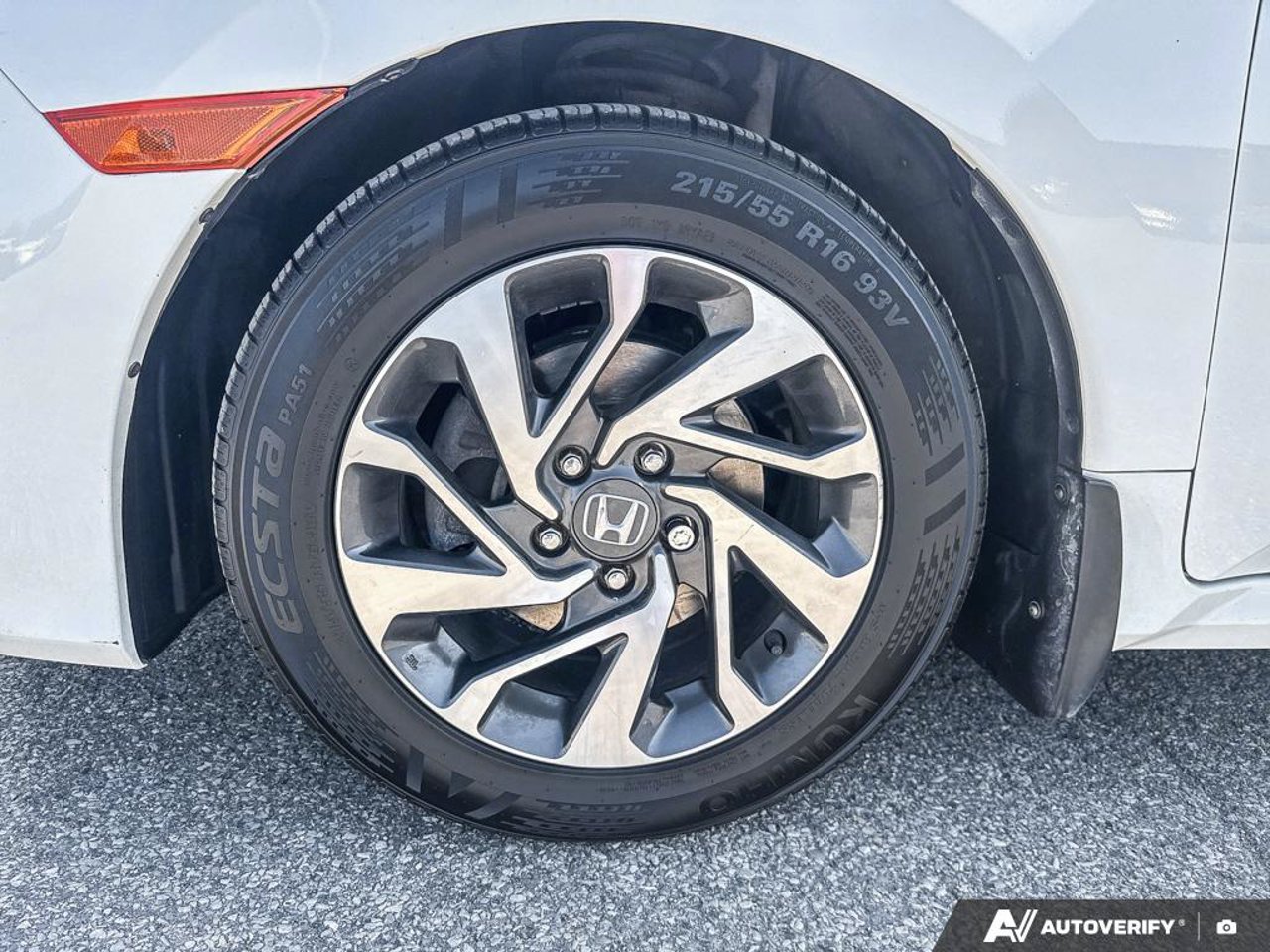 2018 Honda Civic Sedan 2HGFC2F62JH031225 White Mirabel - photo #8
