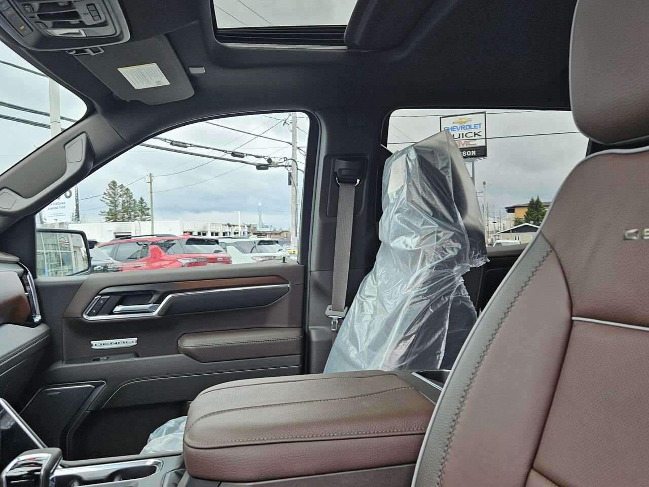2026 GMC Sierra 1500 Denali cabine multiplace 4RM 147 po Onyx Black Thetford Mines - photo #15