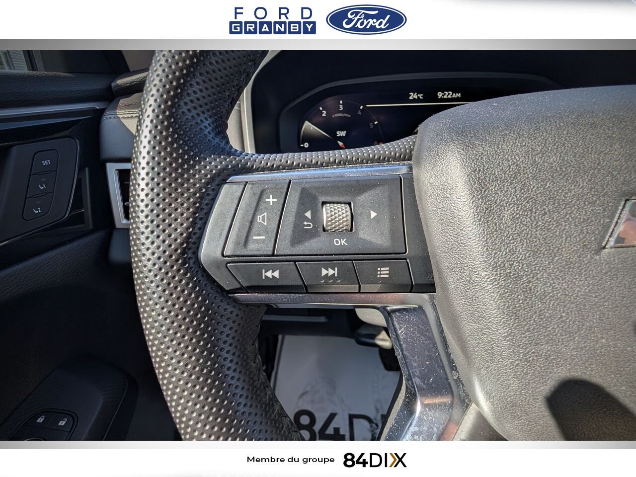 2025 Mitsubishi Outlander Blue Granby - photo #13