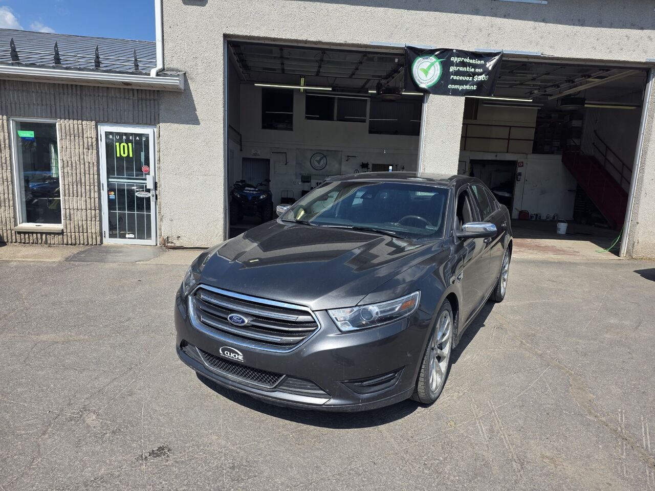 Ford Taurus 2016 Noir Longueuil, - photo #0
