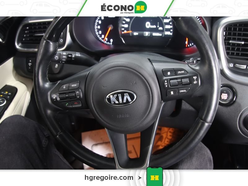 2016 Kia Sorento White Laval - photo #13