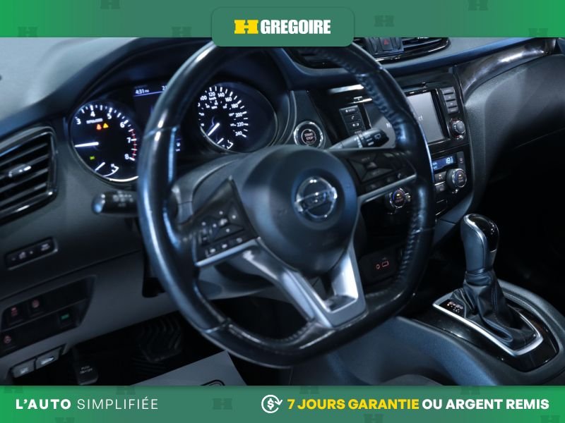 2019 Nissan Qashqai Black Laval - photo #11