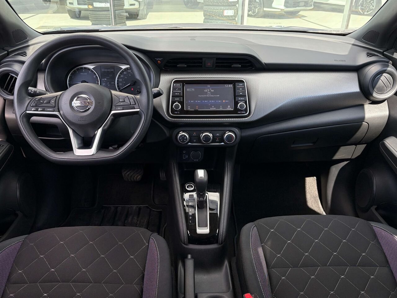 2019 Nissan Kicks Grey Gatineau - photo #15