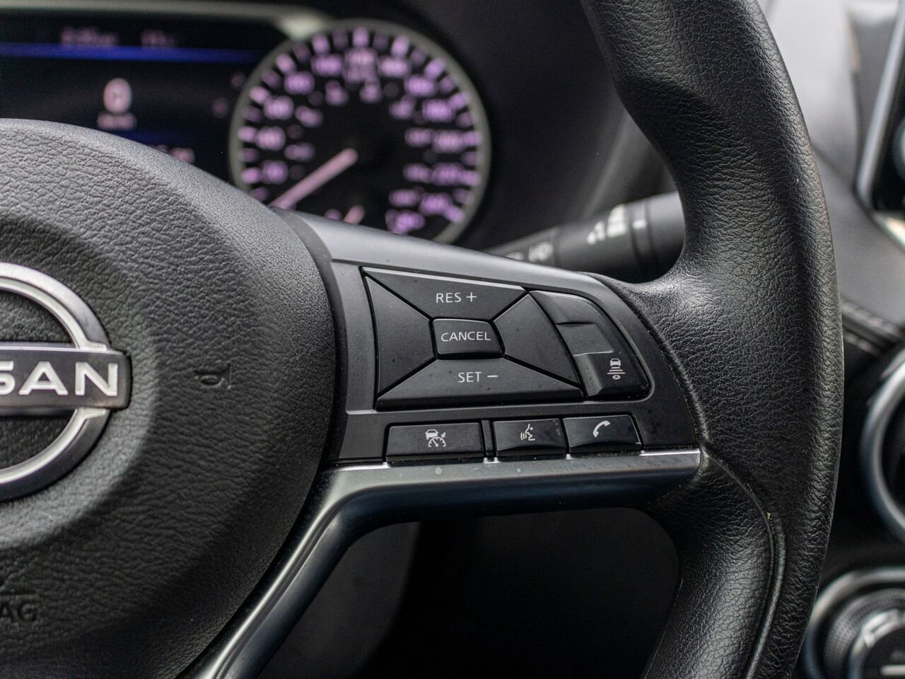 2025 Nissan Sentra SV FWD Grey Châteauguay - photo #11