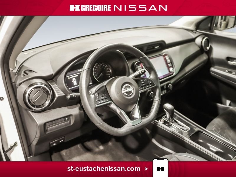 2023 Nissan Kicks White Laval - photo #25