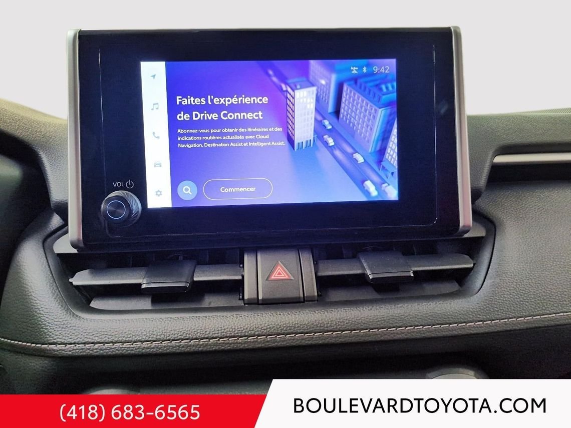 2024 Toyota RAV4 531704-48 | LE White Québec - photo #13