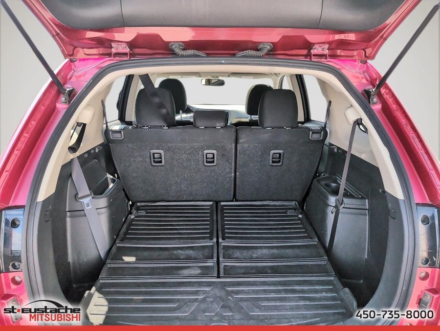 Mitsubishi Outlander SE AWC V6-7 PLACES-TOIT OUVRANT-SIÈGES CHAUFFANTS-BLUETOOTH 2016 Rouge
