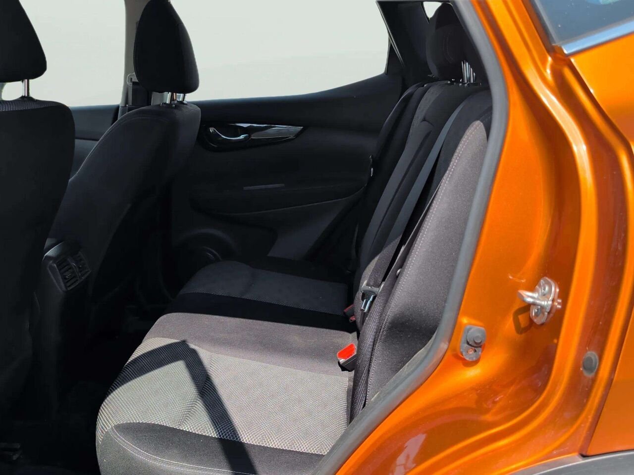 Nissan Qashqai 2017 Orange Gatineau - photo #21