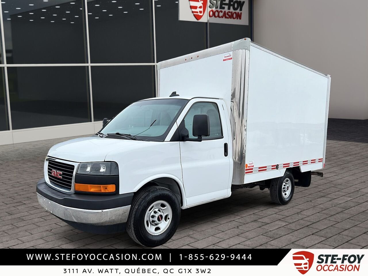 2023 GMC Fourgonnette commerciale Savana White Québec - photo #0