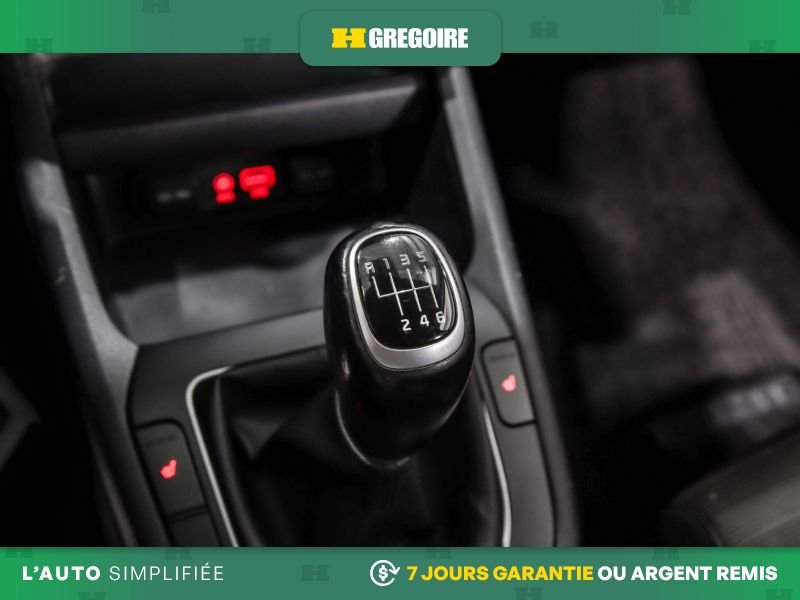 Kia Forte 2019 Noir Blainville - photo #15