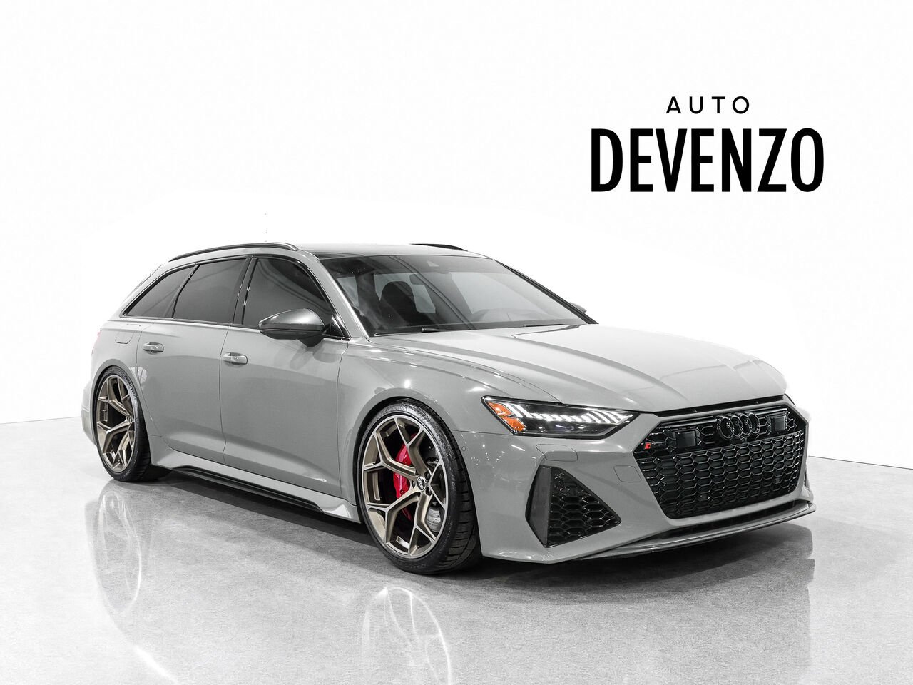Audi RS 6 Avant 2025 Gris Saint-Eustache - photo #0