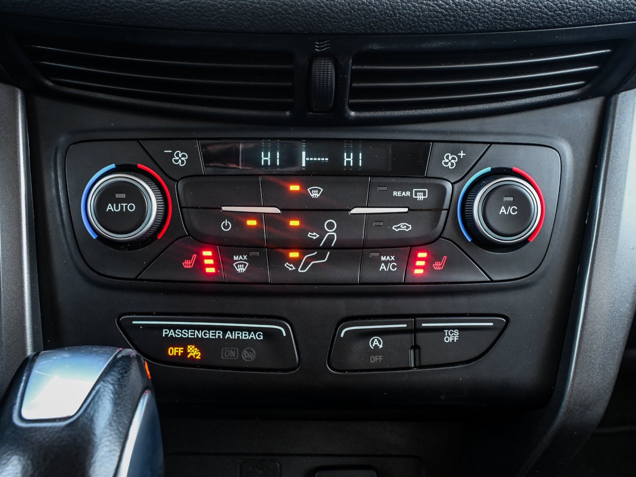 2019 Ford Escape SEL 4WD Blue Sherwood Park - photo #27