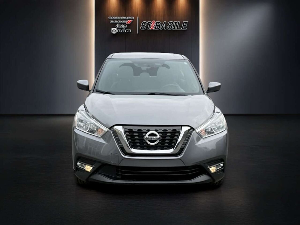 Nissan Kicks 2019 Gris Saint-Basile-le-Grand - photo #1