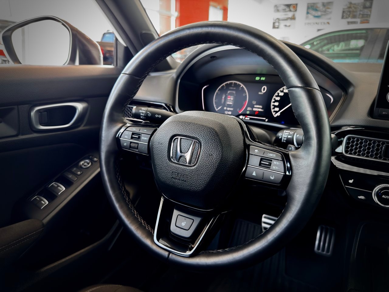 2024 Honda Civic Sedan White Notre-Dame-des-Prairies - photo #20