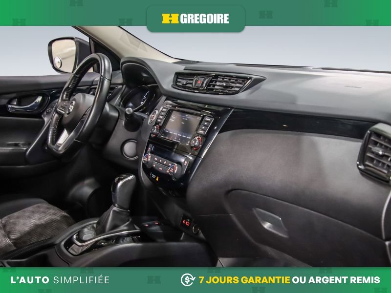 2023 Nissan Qashqai Grey Laval - photo #28