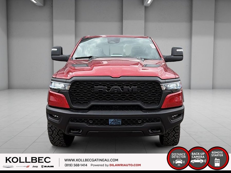 2026 RAM 1500 Rebel cabine d'équipe 4x4 caisse de 5 pi 7 po Molten Red Pearl