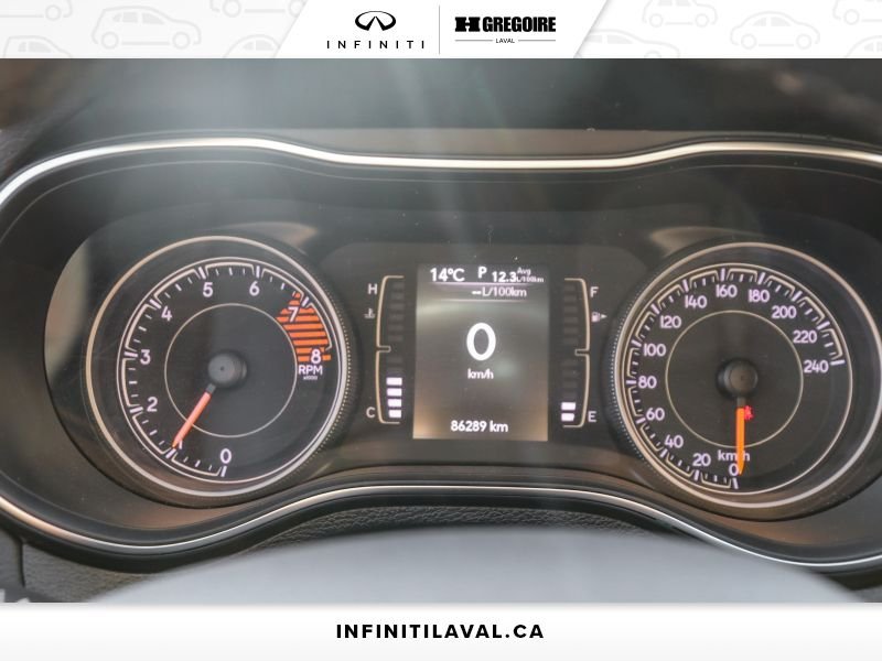 2019 Jeep Cherokee Grey Saint-Eustache - photo #15
