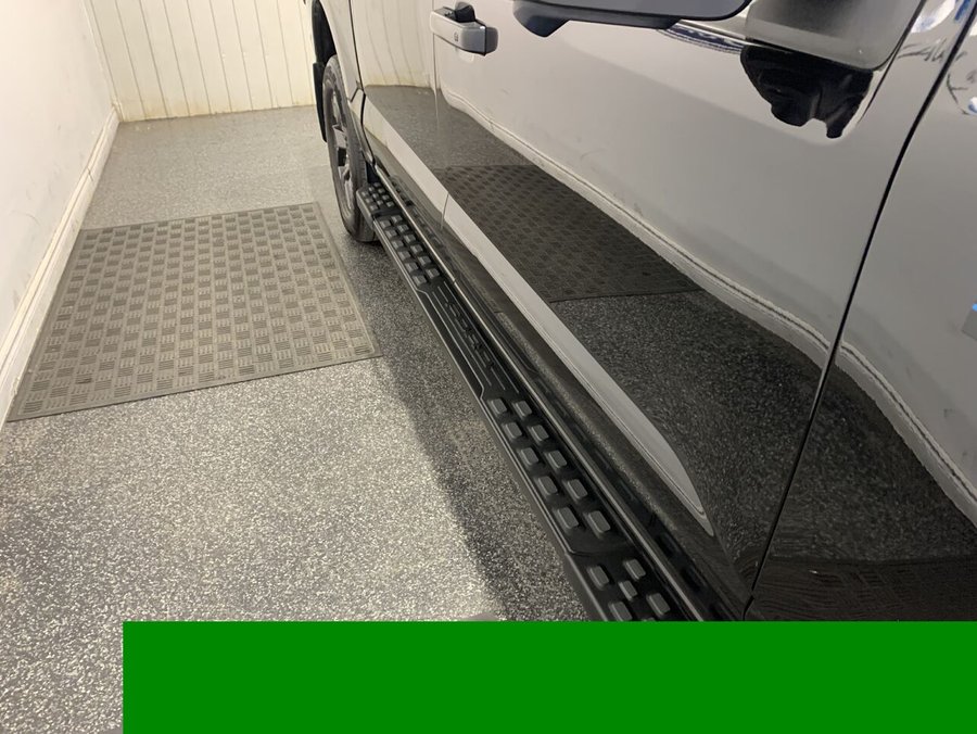 Ford F-150 Lightning LARIAT LARIAT cabine SuperCrew 4RM caisse de 5,5 pi 2025 Bleu