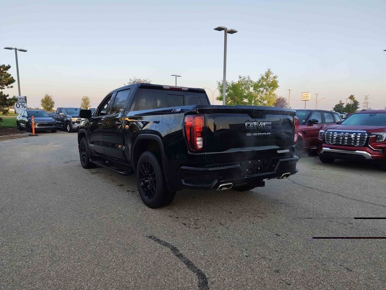 2024 GMC Sierra 1500 4WD Crew Cab 147 Elevation Black Sherwood Park - photo #4