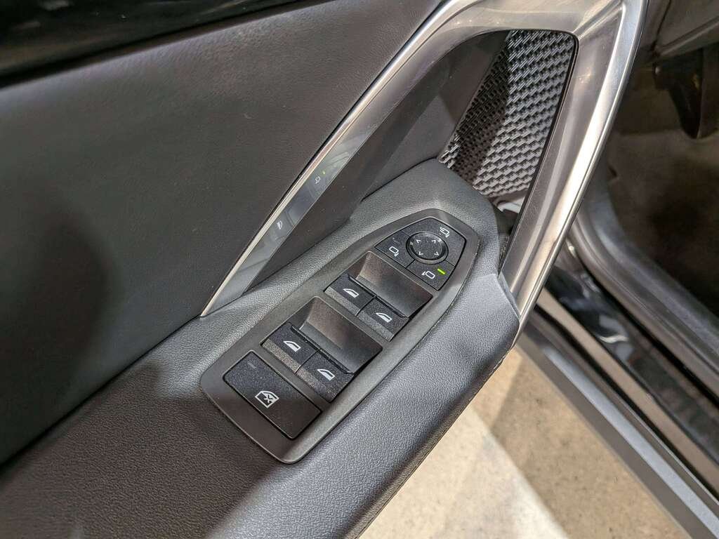 BMW X1 xDrive28i Sports Activity Vehicle 2024 Noir Val-David - photo #30