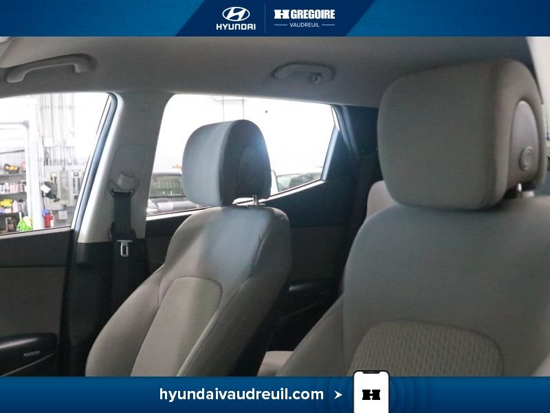 Hyundai Santa Fe 2018 Blanc Laval - photo #13