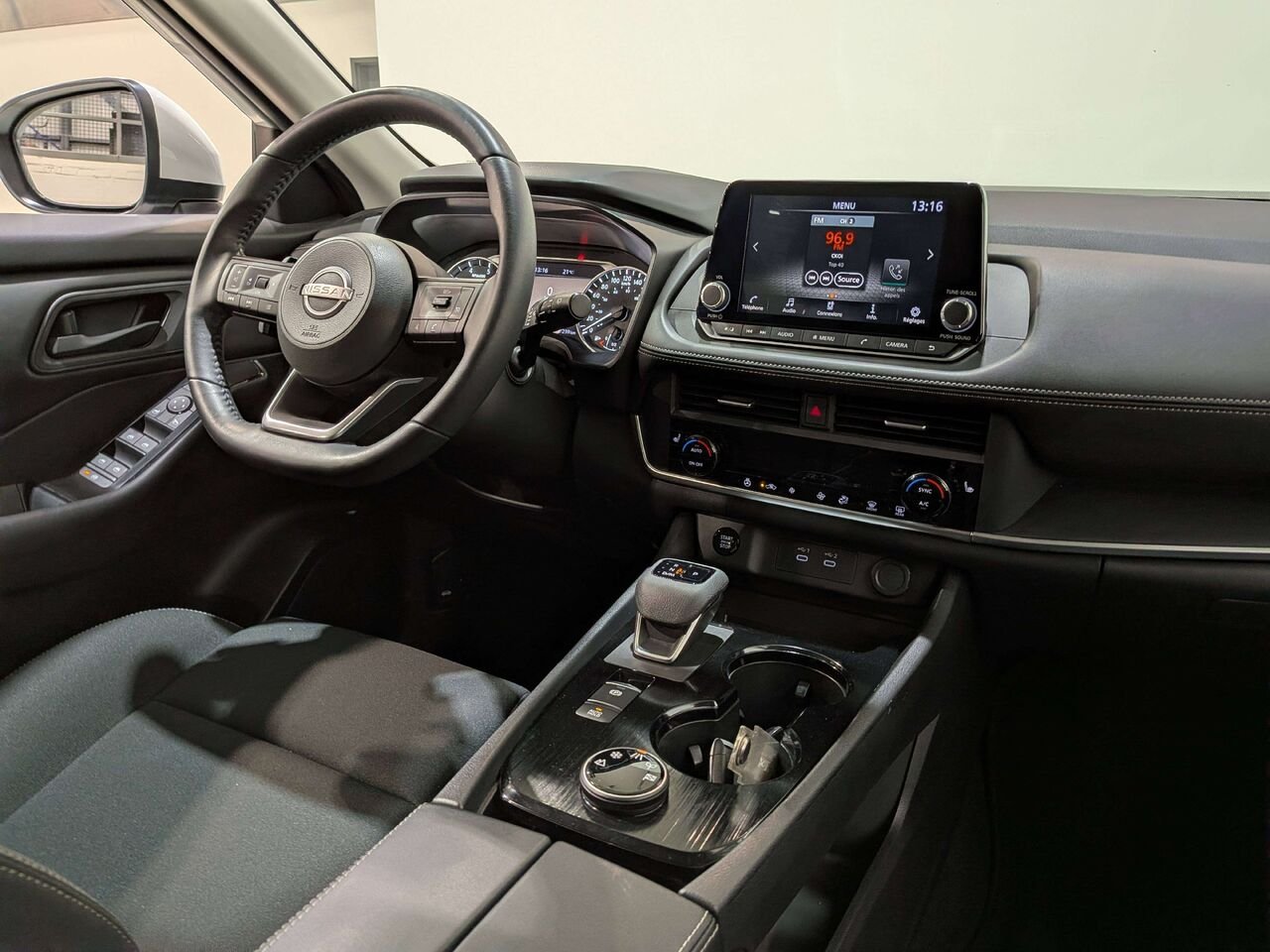 2024 Nissan Rogue AWD S White Val-David - photo #19