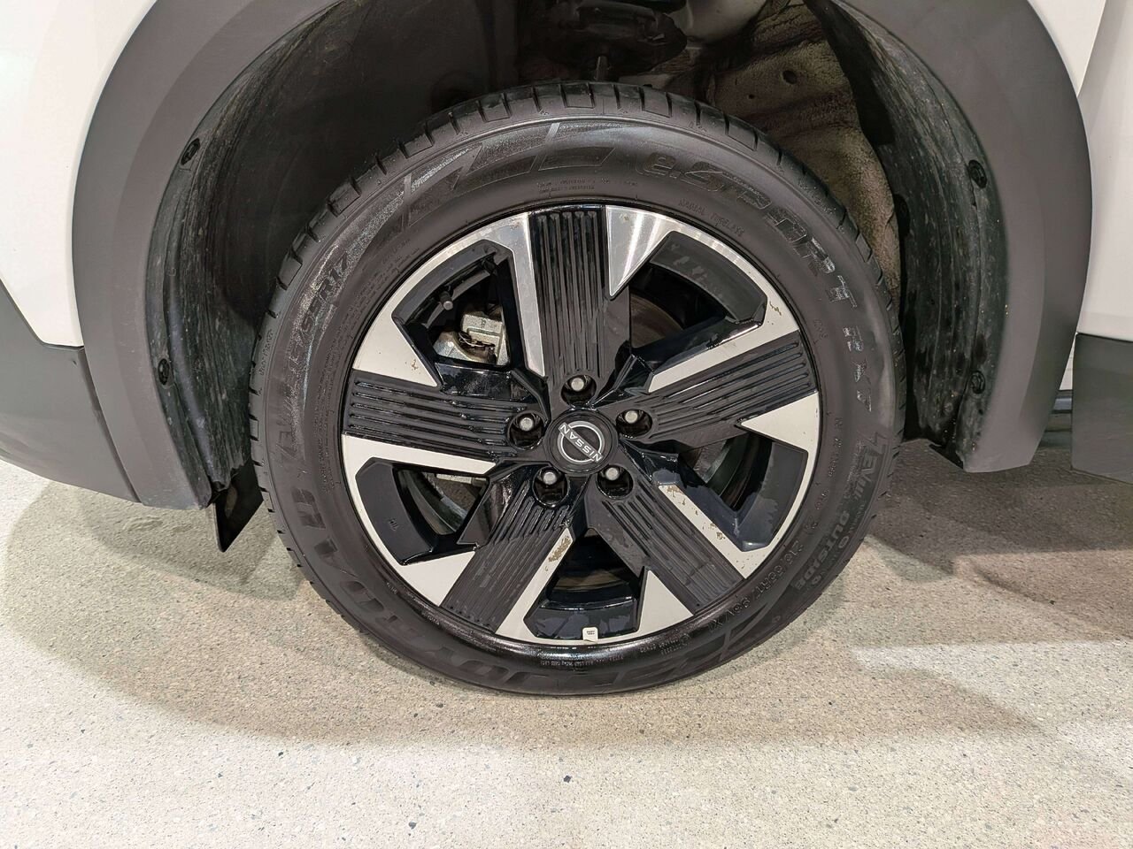 2026 Nissan Kicks SV AWD White Val-David - photo #32