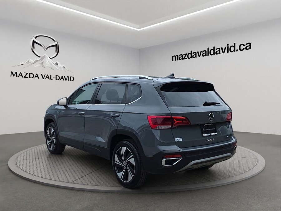 Volkswagen Taos Comfortline 2024 Gris