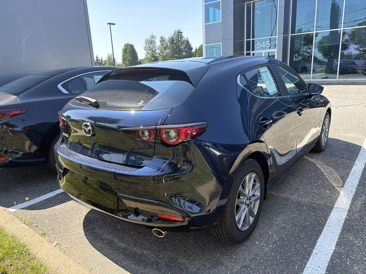 2026 MAZDA Mazda3 Sport Deep Crystal Blue Mica Ste-Marie - photo #1